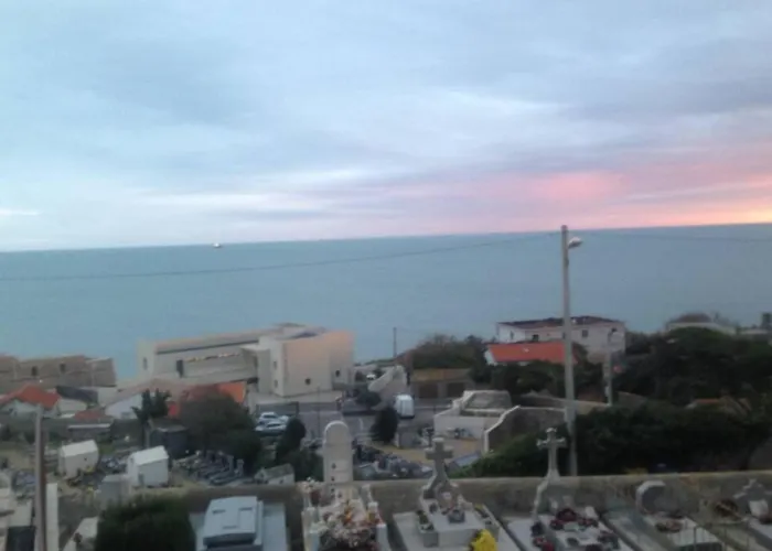 Grand LOFT 73m2 Renové Centre Ville vue jardin 8 couchages